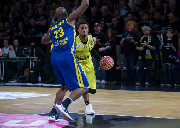 她的卓越表 她的卓越表