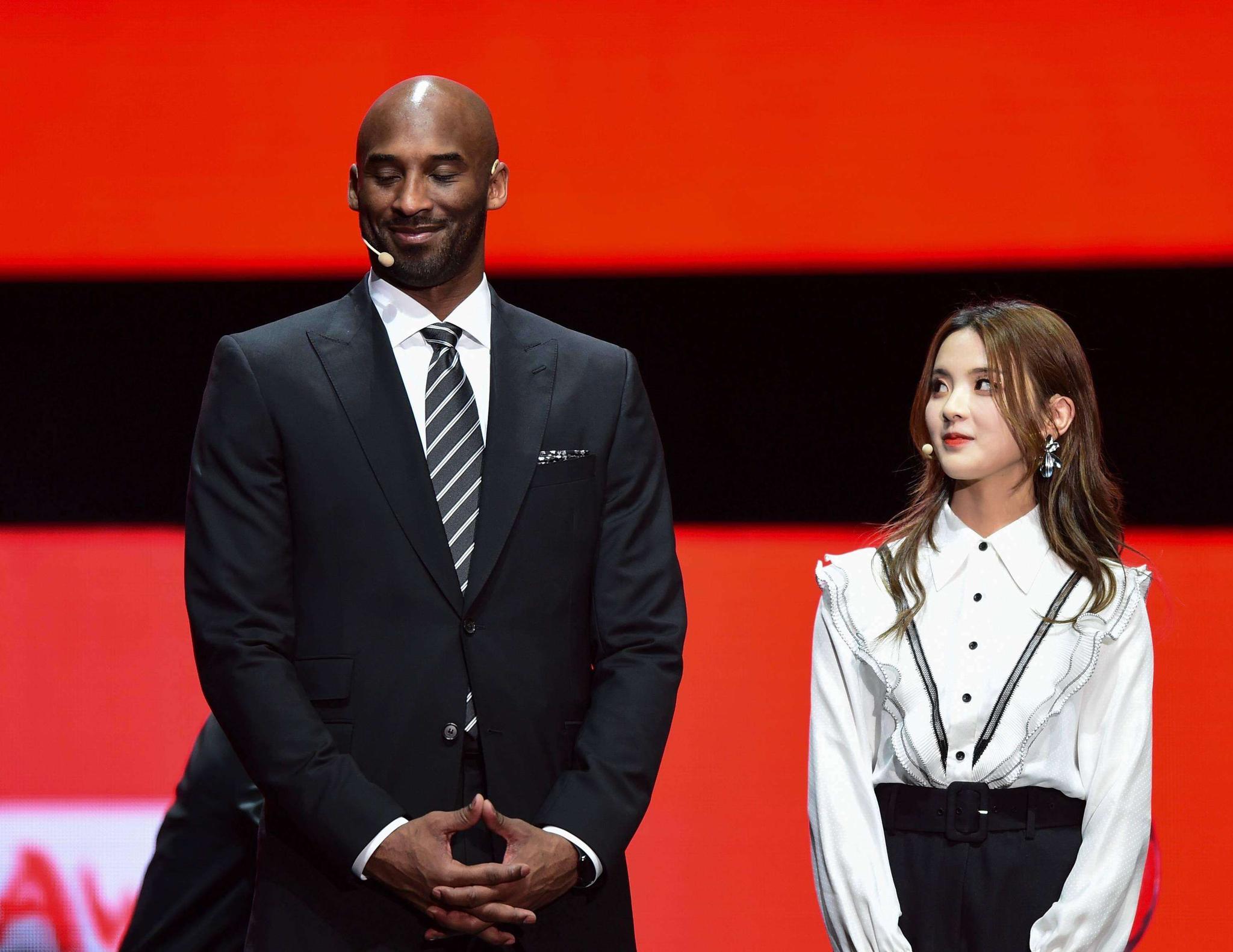 速引发了球 速引发了球