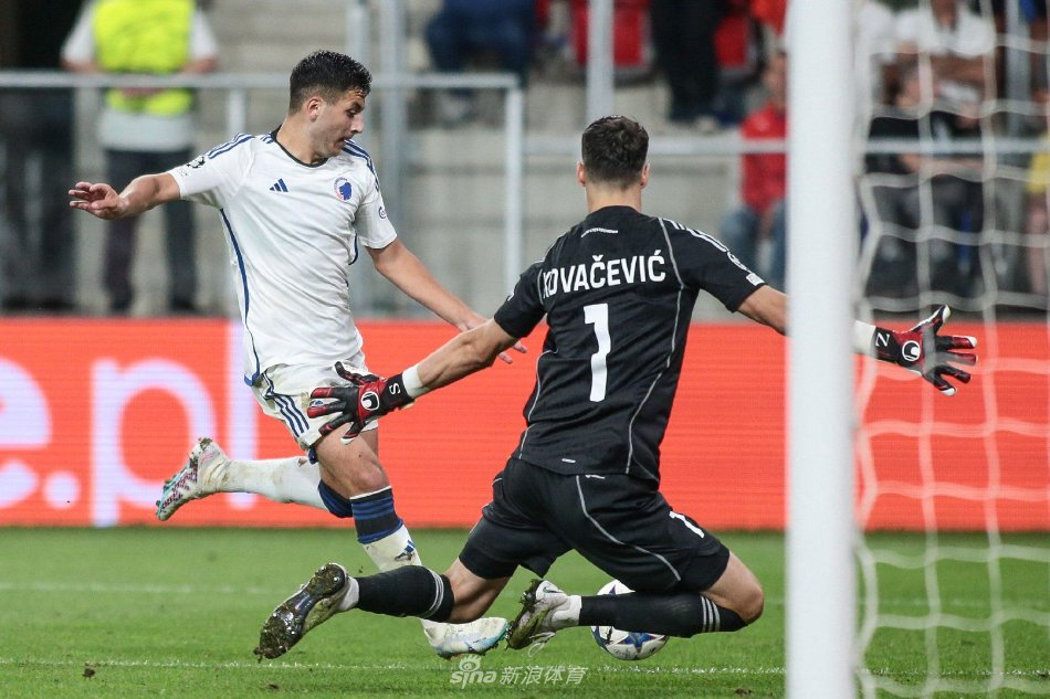 在荷甲的阿 在荷甲的阿