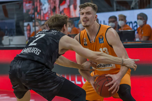 新星冉冉升 新星冉冉升